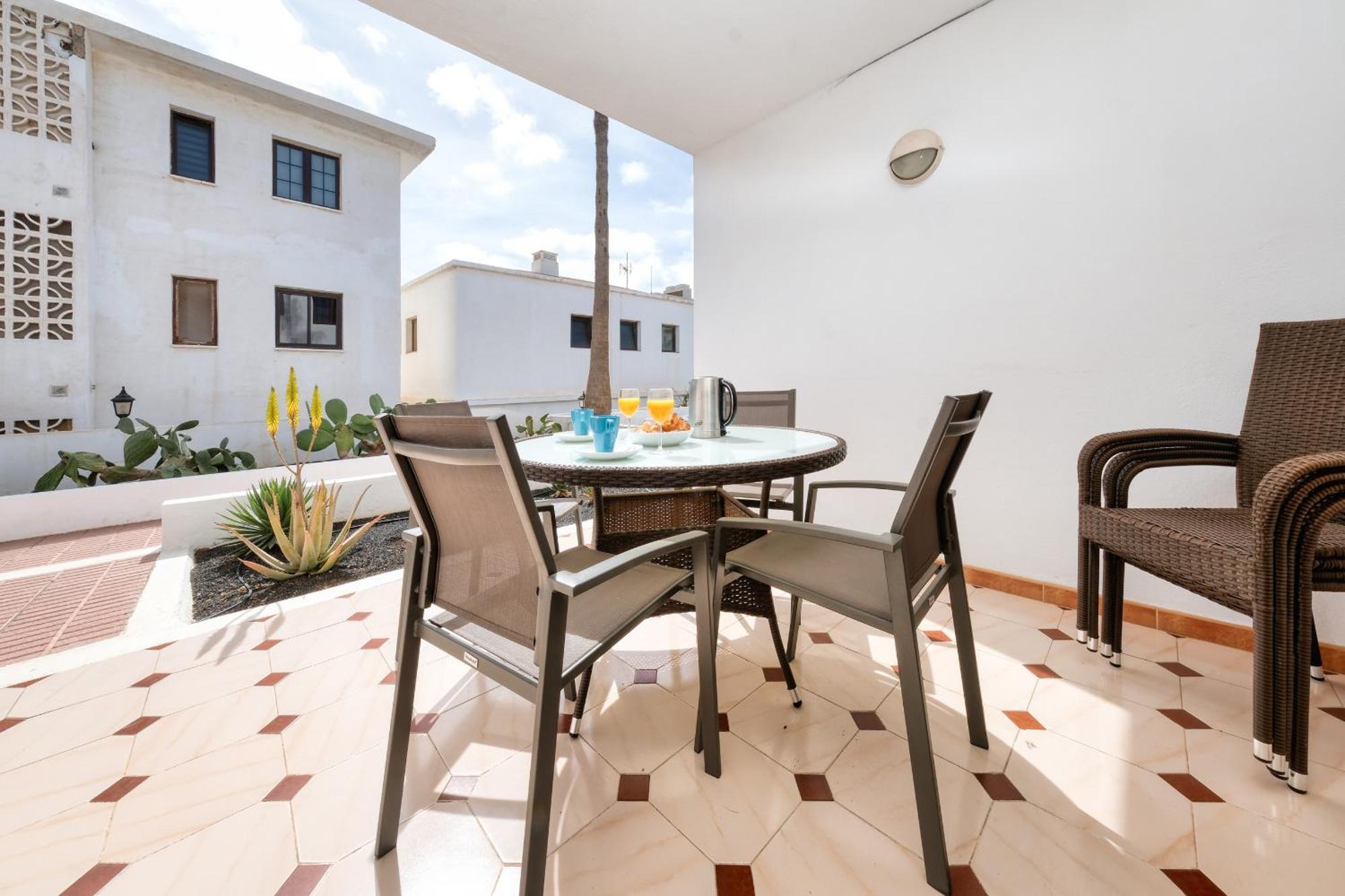 Casa Appia-300M From The Beach, Heated Pool Puerto del Carmen  Kültér fotó